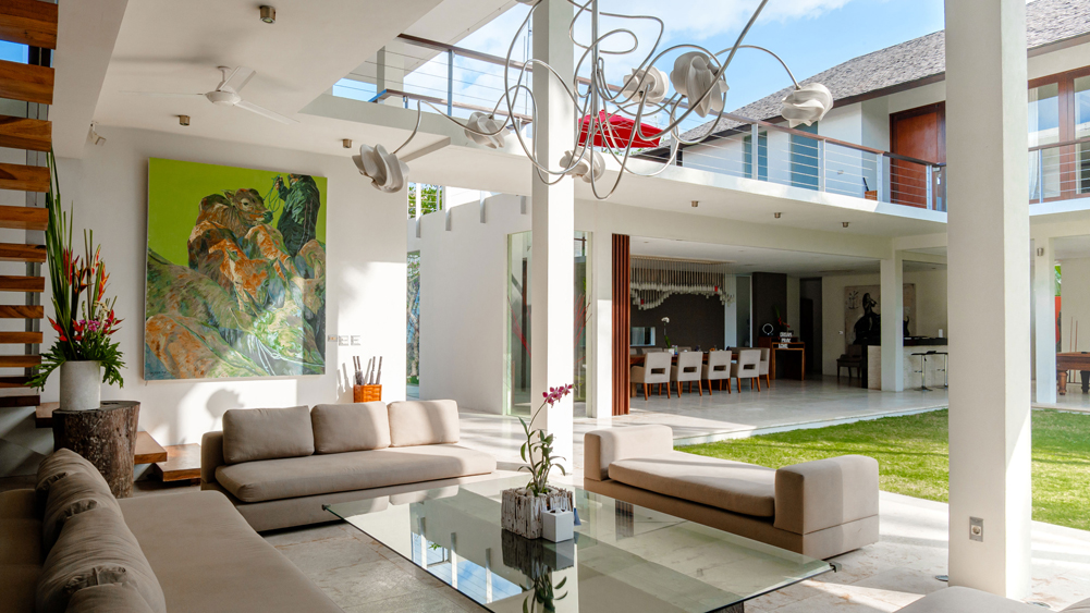 Villa Kalyani - Open living and dining spaces